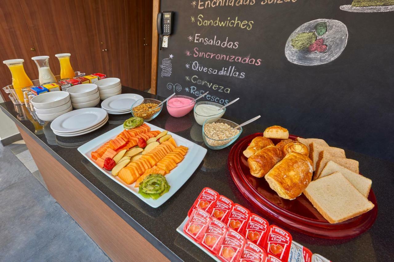 Wyndham Garden Mexico Reforma Hotel Kültér fotó
